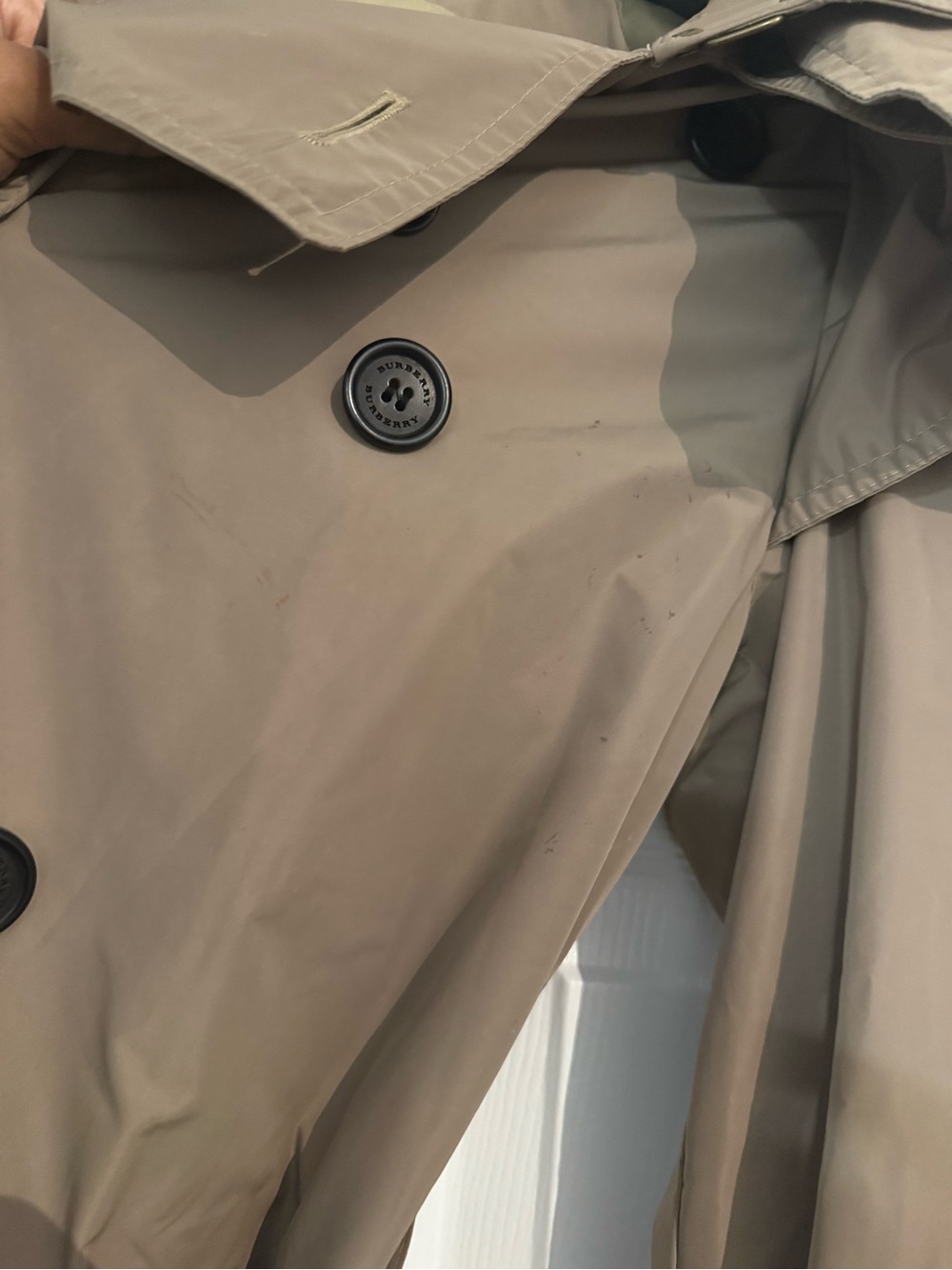 Burberry Amberford Hooded Trench Coat with Belt - Picture 3 of 11